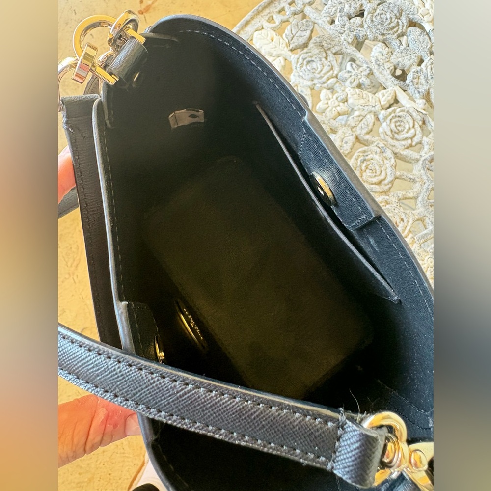 Kate Spade Leopard Print Crossbody Bucket Bag - Picture 9 of 9